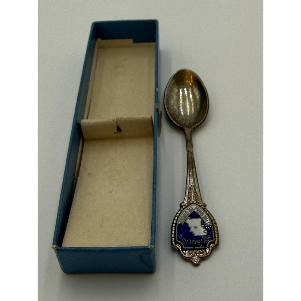 Lot of 4 Vintage Souvenir Spoons Ohio Pennsylvania Missouri Indiana Original Box